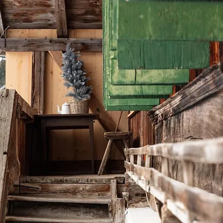 17th Century Refurbished Farmhouse *